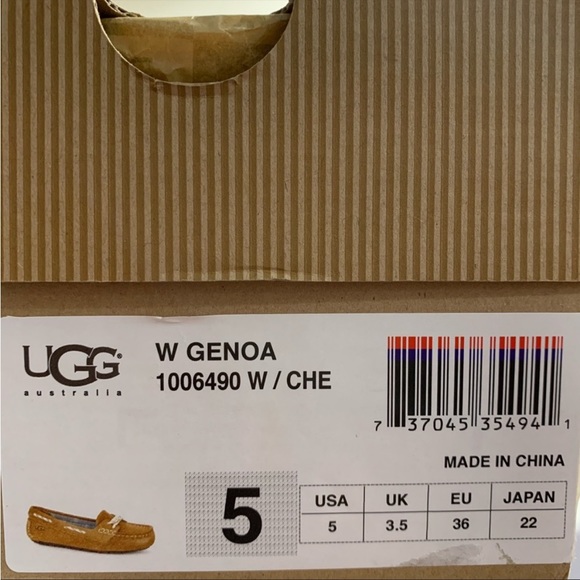Ugg Genoa Moccasins - Picture 6 of 6